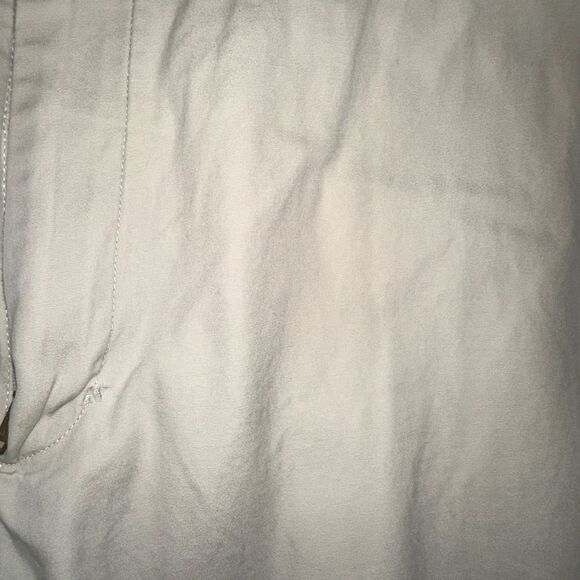 Classic chino pant - Picture 2 of 3